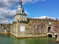 Au coeur de la Ville Close de Concarneau, célèbre cité fortifiée du Finistère