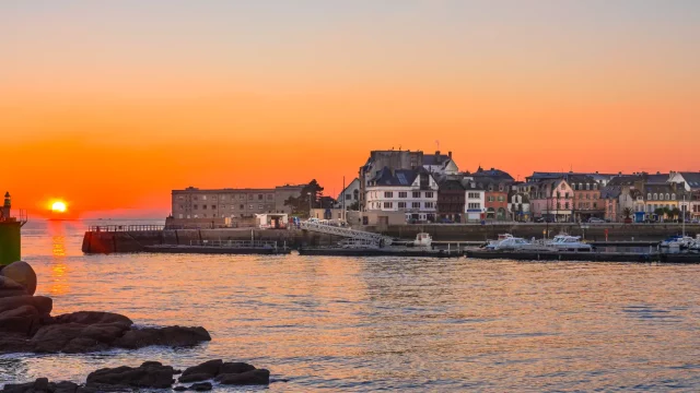 Visit Concarneau